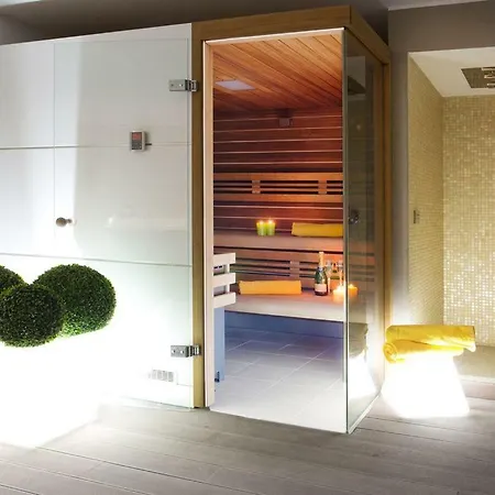 No 4-sleeps 10 By Italian דירה *