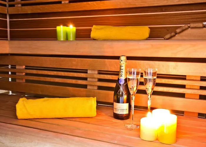 No 4-sleeps 10 By Italian Lägenhet